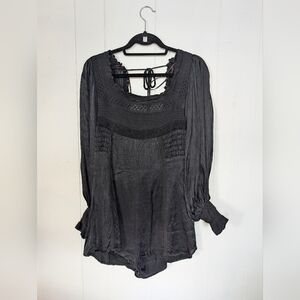 Free People Farrow romper Elegant Black Lace Buttoned Sleeve Romper